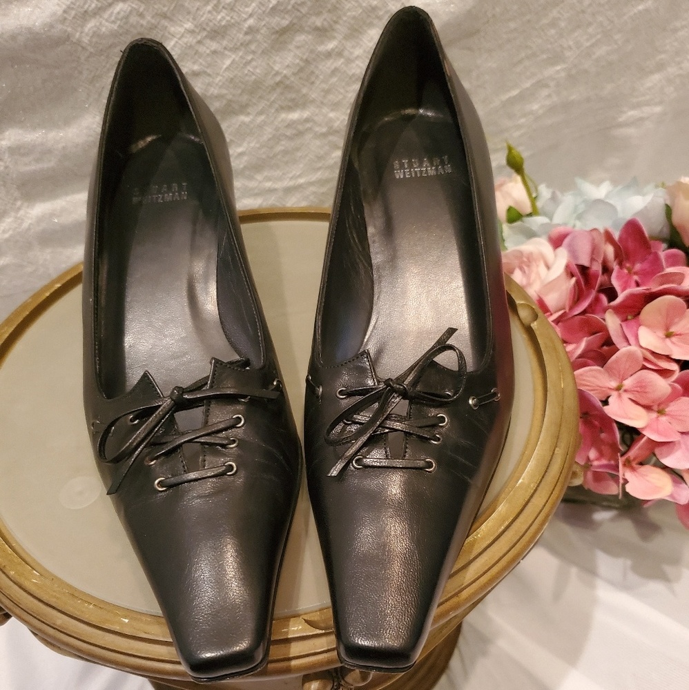 Stuart Weitzman Square Toe Bow Topped Kitten Heels